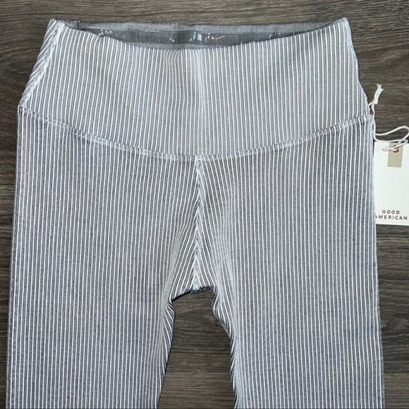 NWT Good American Seamless Core Power Leggings Color White Size Large/X-Large - Picture 6 of 15
